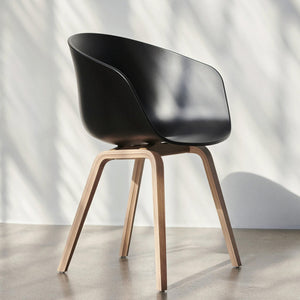 Accord chair