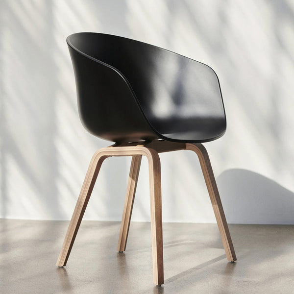 Accord chair