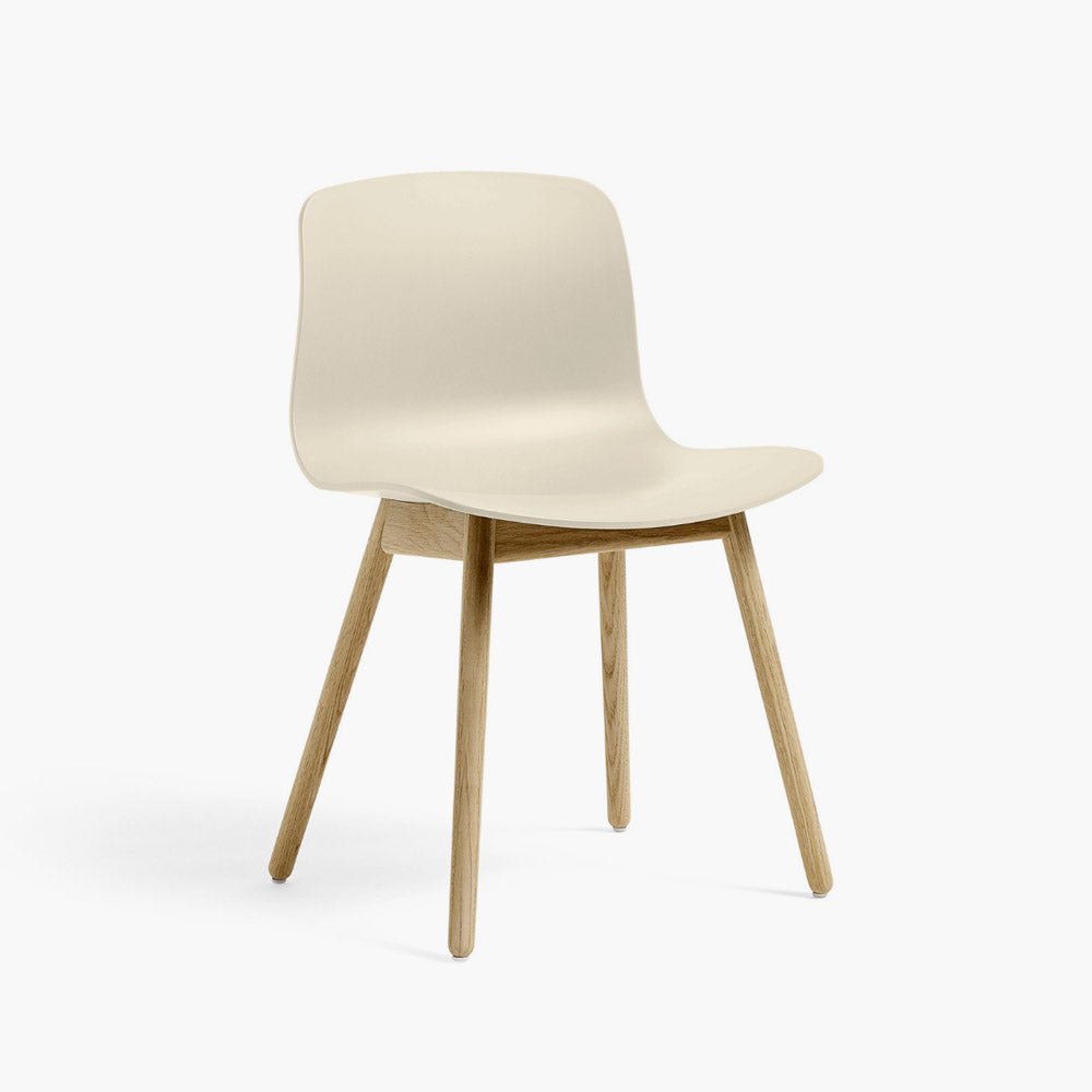 Accord chair