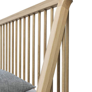 Oak Spindle bed Ethnicraft