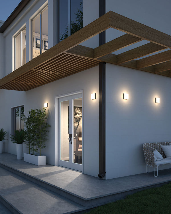 Boxie Led Wall / Ceiling Light Fixture